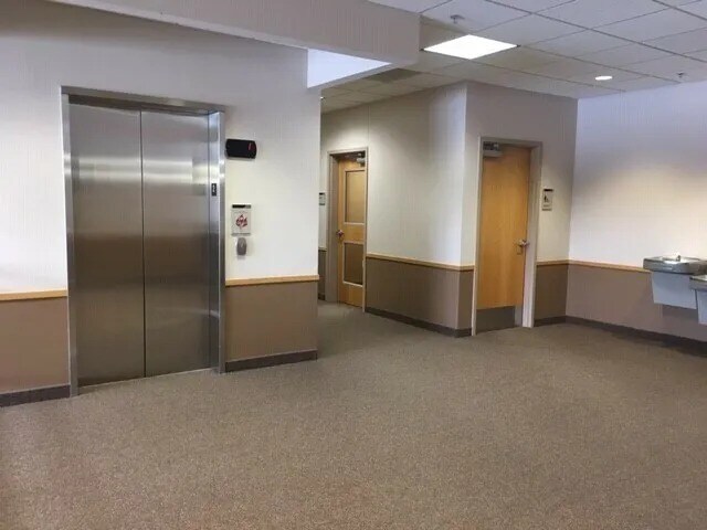 More Photos Of 3315 Roosevelt Rd, Saint Cloud Office For Sale