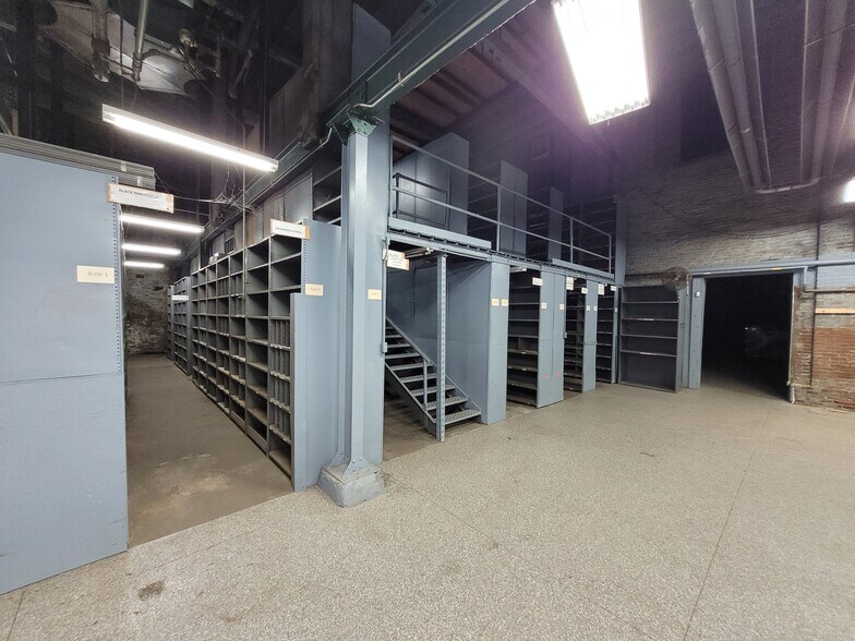 More Photos Of 1900 W Muhammad Ali Blvd, Louisville Manufacturing For Lease