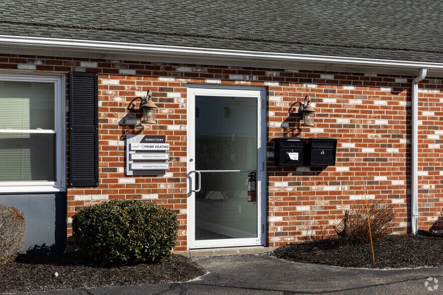 More Photos Of 55 W Central St, Franklin Office For Lease