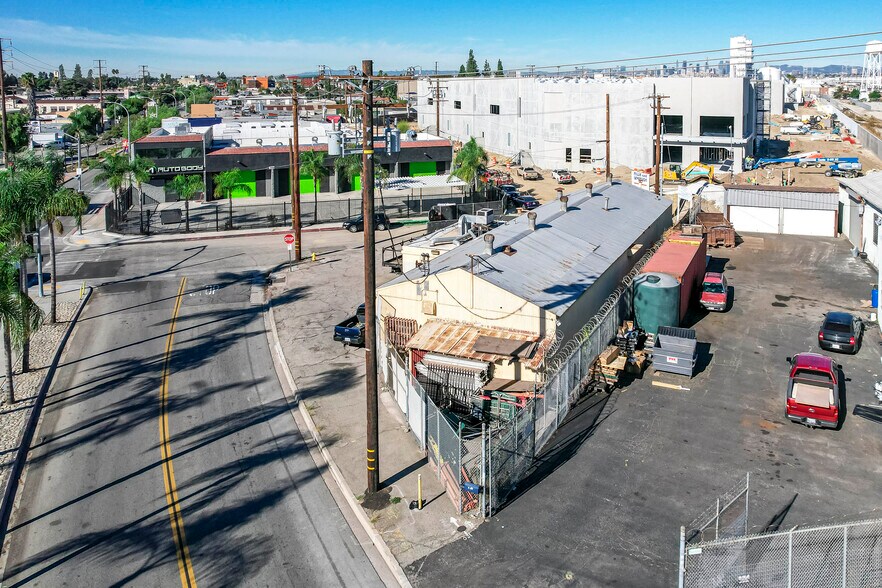 More Photos Of 5005 E Slauson Ave, Vernon Warehouse For Sale