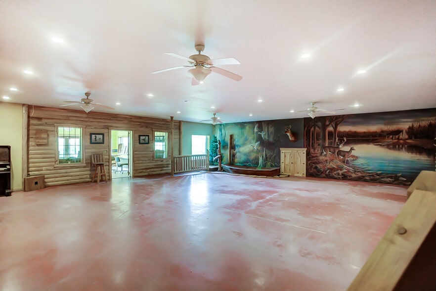 More Photos Of 530 Upper Lewisburg Salem Rd, Brookville Storefront Retail Office For Sale