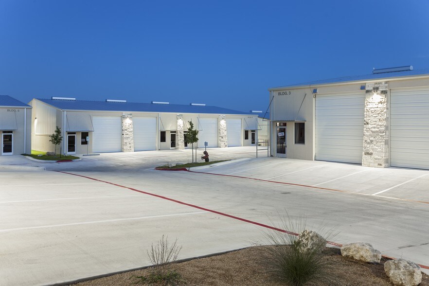 Primary Photo Of 5200 Electric Ave, Spicewood Unknown For Lease