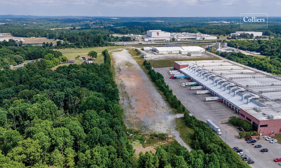 More Photos Of 811 Hamrick St, Gaffney Warehouse For Sale