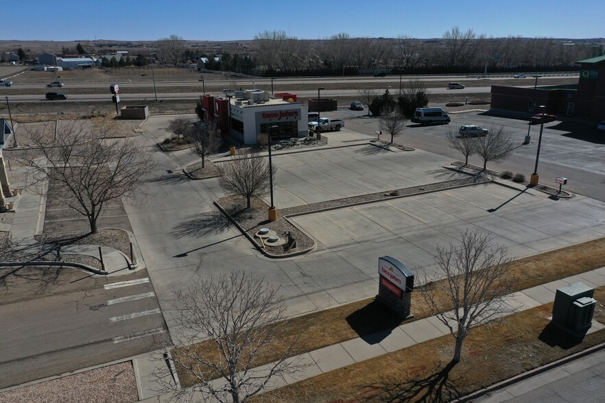 More Photos Of 7910 6th St, Wellington Fast Food For Lease