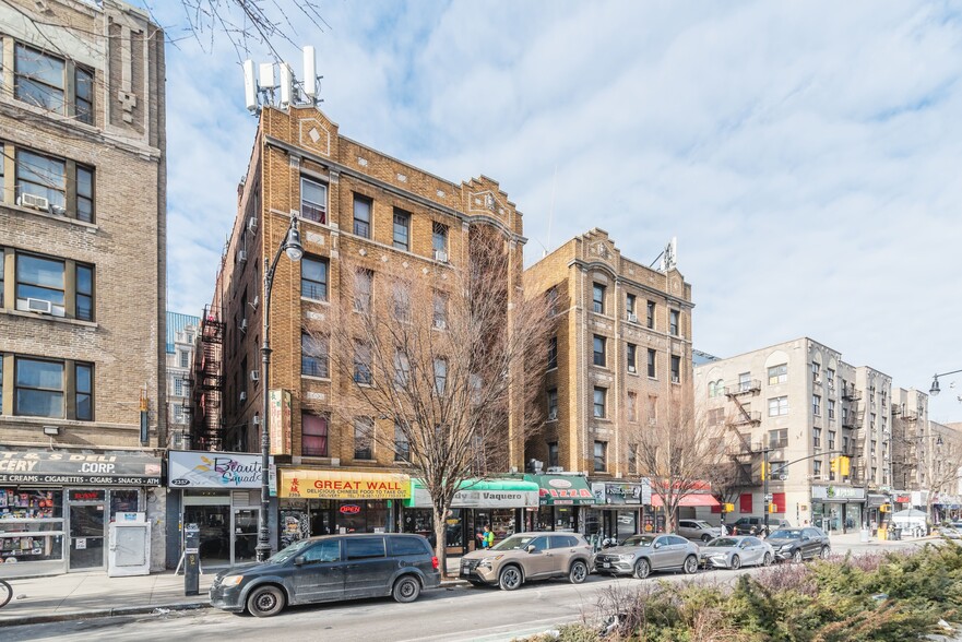 More Photos Of 2359 Grand Concourse, Bronx Apartments For Lease