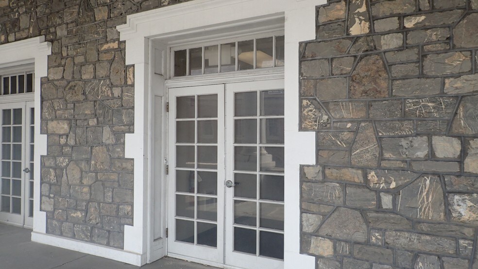 More Photos Of 75 S Main St, Phillipsburg Office For Lease