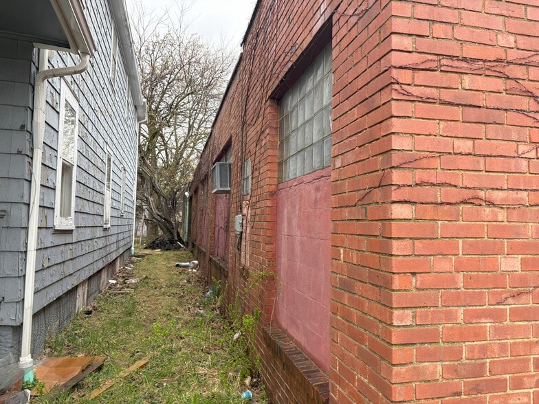 More Photos Of 718 E 163rd St, Cleveland Warehouse For Sale