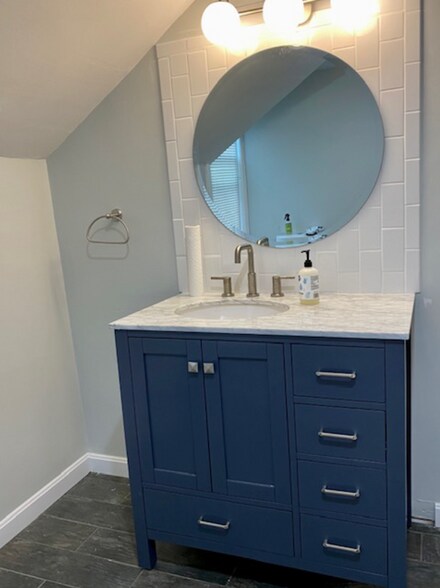 More Photos Of 1 Greystone Ave, North Providence Apartments For Sale