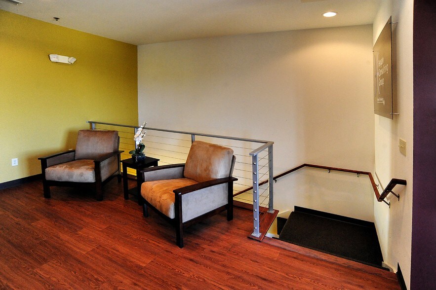 More Photos Of 830 Sidewalk Rd, Chesterton Loft Creative Space For Sale