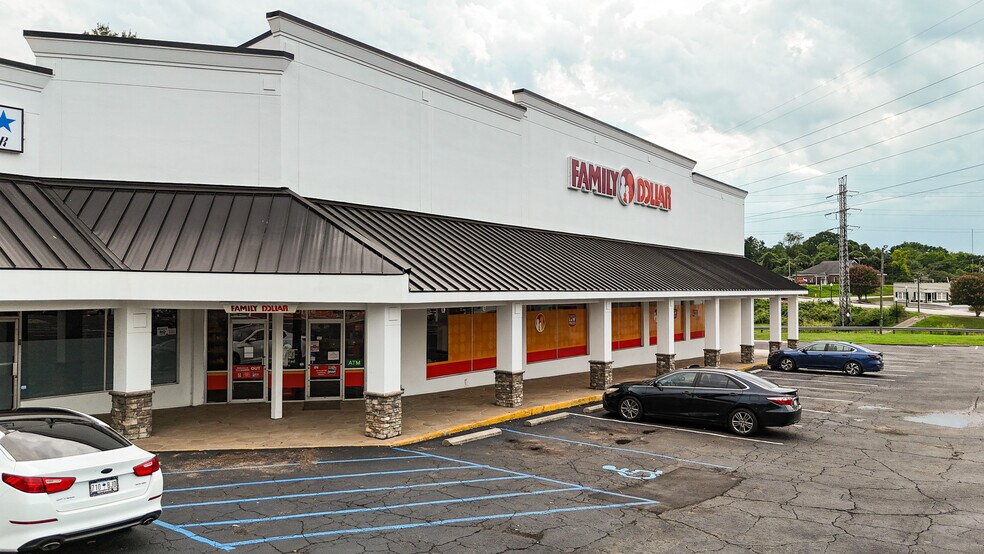 More Photos Of 114 Fleming St, Laurens Storefront For Lease