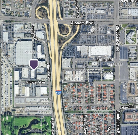 More Photos Of 10637 Midway Ave, Cerritos Warehouse For Lease