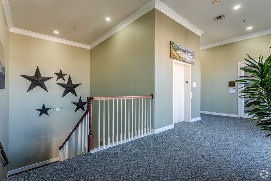 More Photos Of 2535 E Southlake Blvd, Southlake Office For Lease