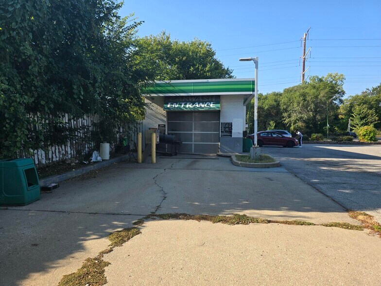 More Photos Of 7603-7605 S Chicago Ave, Chicago General Retail For Sale