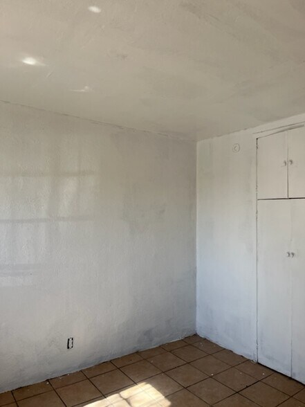 More Photos Of 120 E 34th St, Tucson Apartments For Sale