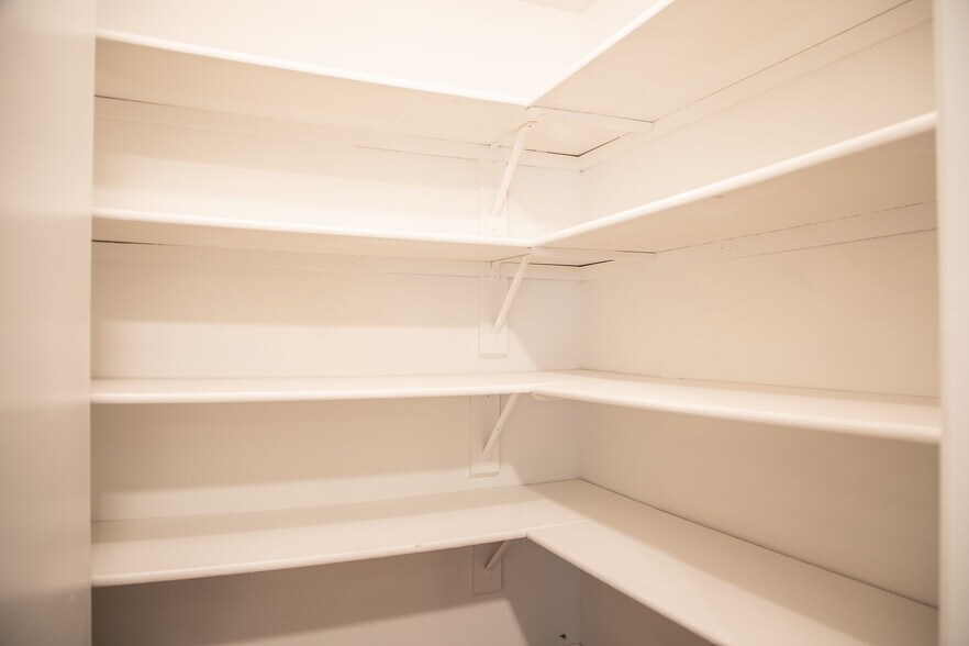 More Photos Of 4206 Frances St, Omaha Apartments For Sale