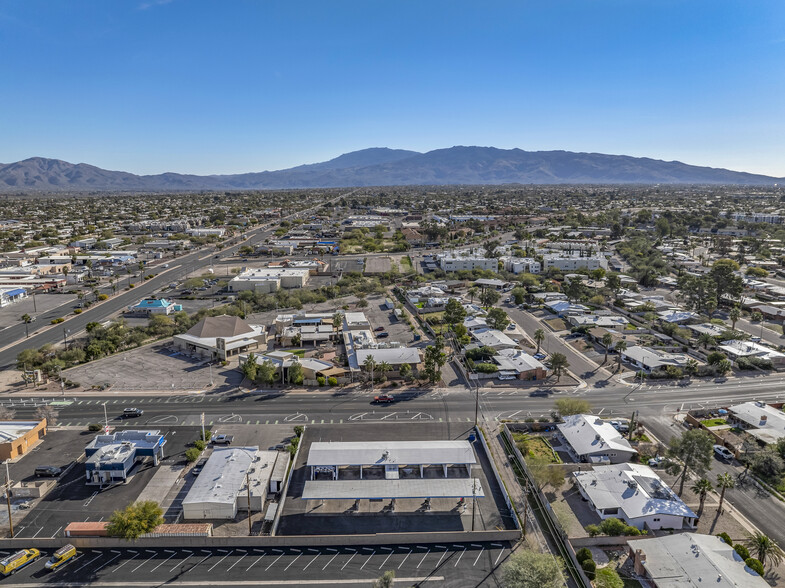 More Photos Of 160 S Sarnoff Dr, Tucson Carwash For Sale