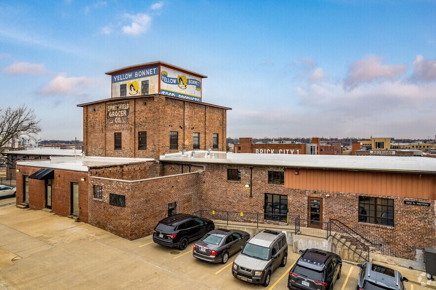 Primary Photo Of 323 N Patton Ave, Springfield Office For Lease