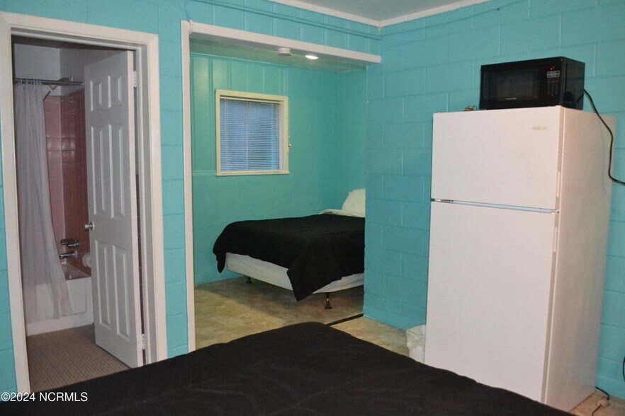 More Photos Of 213 Cape Fear Blvd, Carolina Beach Land For Sale