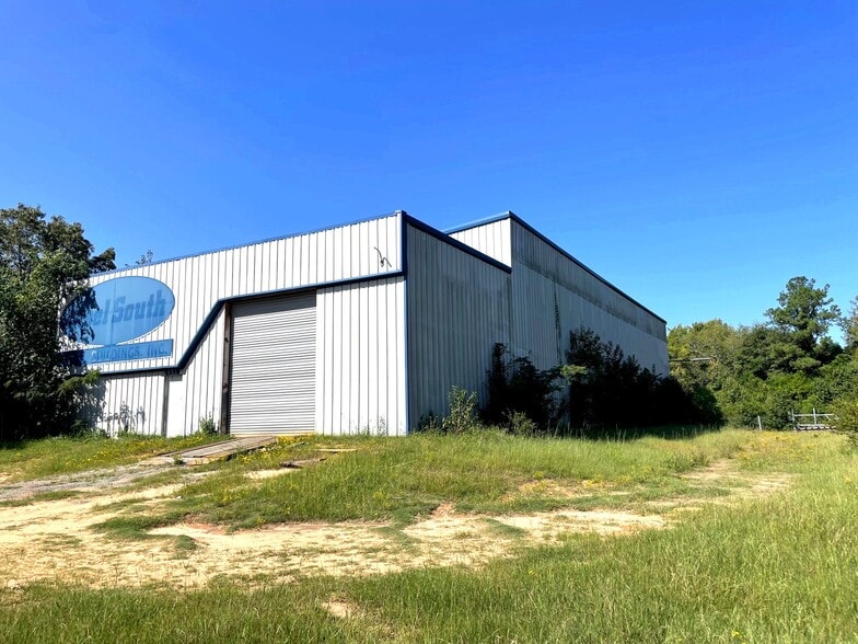 Primary Photo Of 651 Walnut St, Warner Robins Coworking Space