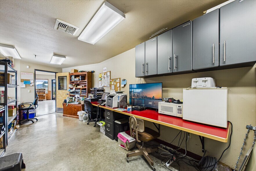 More Photos Of 1593 Market St, Ferndale General Retail For Sale