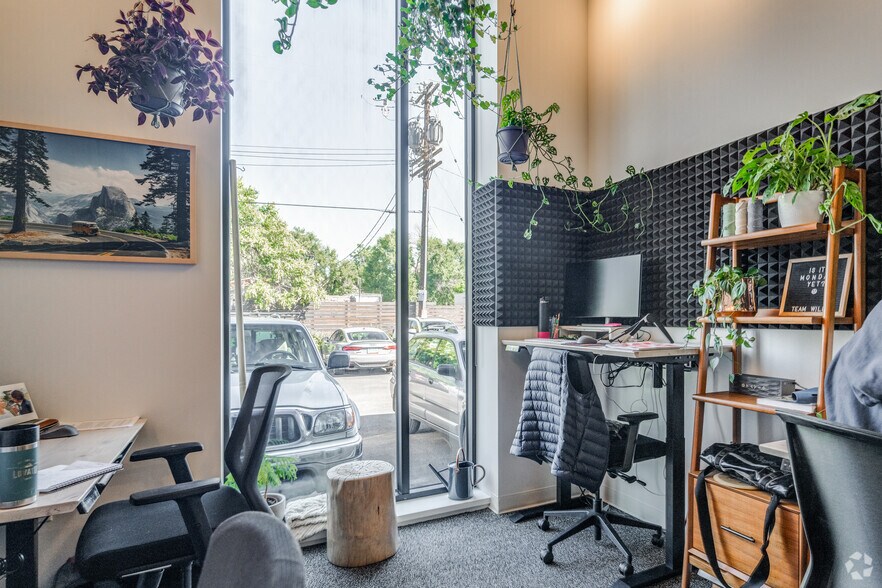 More Photos Of 2101 Pearl St, Boulder Coworking Space