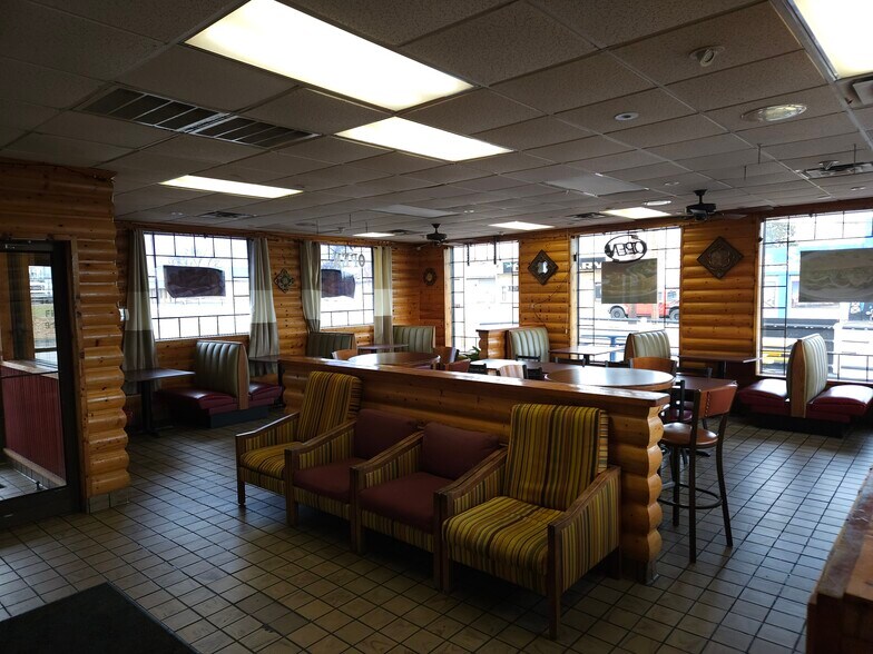 More Photos Of 3616 E 11th St, Tulsa Fast Food For Sale