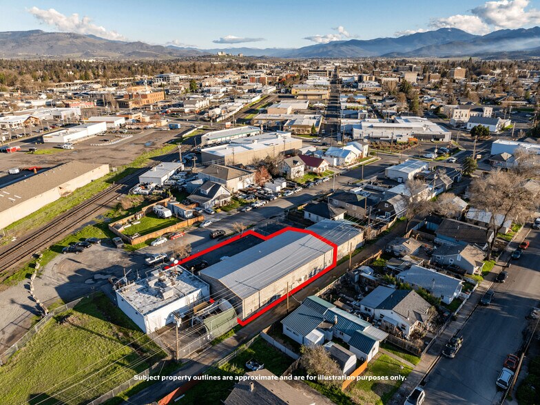 More Photos Of 729 Welch St, Medford Warehouse For Sale