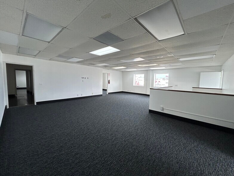 More Photos Of 13831 Slover Ave, Fontana Land For Lease