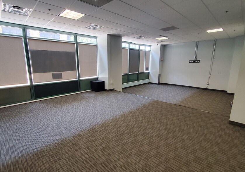 More Photos Of 50 Liberty Pole Way, Rochester Religious Facility For Lease