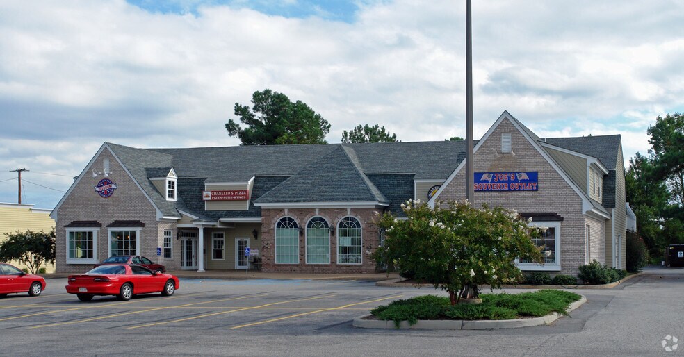 More Photos Of 1665-1675 Richmond Rd, Williamsburg General Retail For Sale
