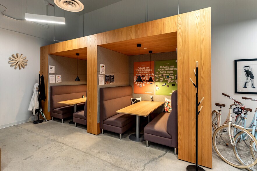 More Photos Of 101 N Tryon St, Charlotte Office For Lease