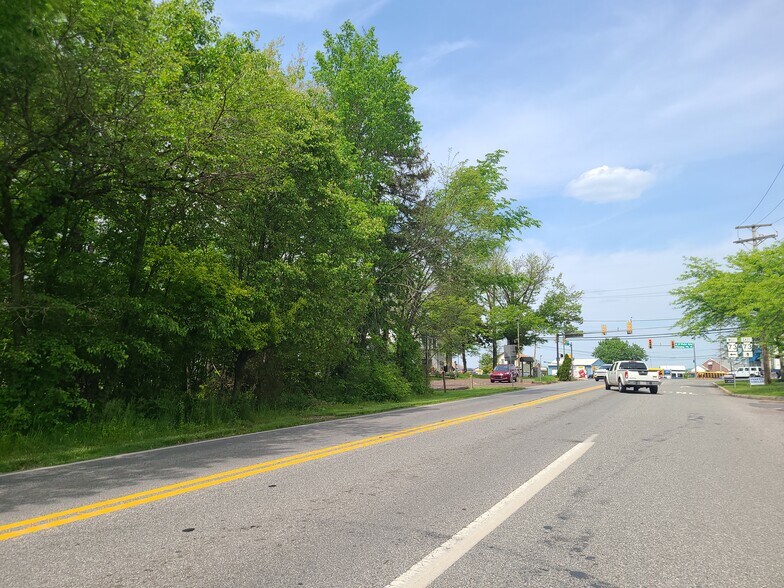 More Photos Of 1500 E Philadelphia Ave, Gilbertsville Land For Lease