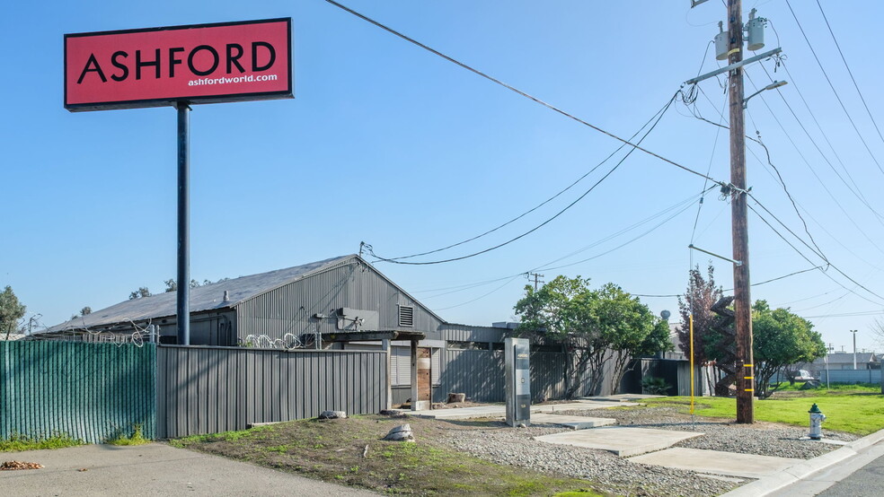 More Photos Of 1520-1528 N Sierra Vista Ave, Fresno Industrial For Sale