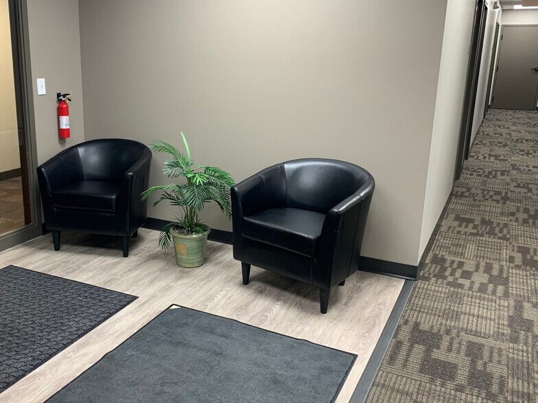 More Photos Of 300 3rd Ave SE, Rochester Medical For Sale