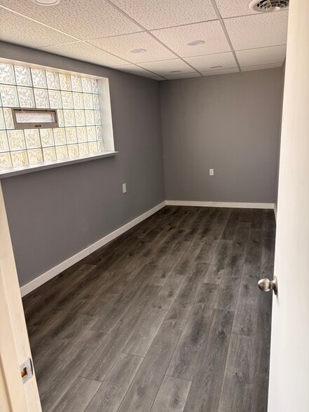 More Photos Of 19200 Miles Rd, Warrensville Heights Flex For Sale