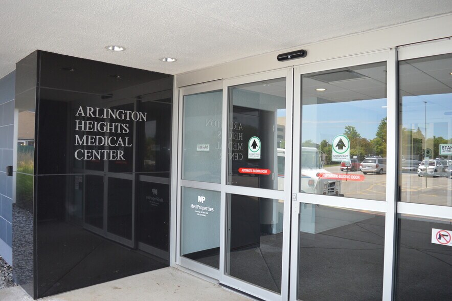 More Photos Of 1100 W Central Rd, Arlington Heights Medical For Lease