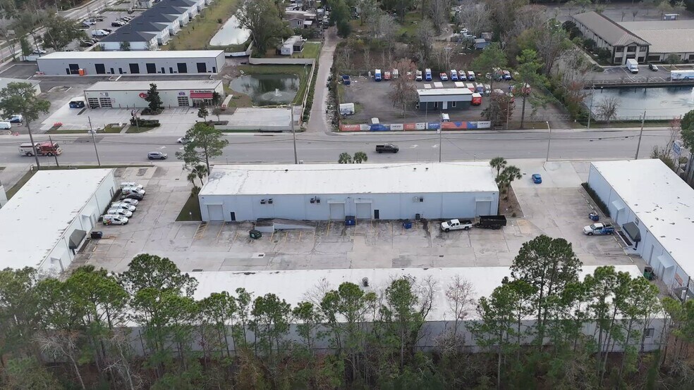 More Photos Of 4949 Sunbeam Rd, Jacksonville Unknown For Lease