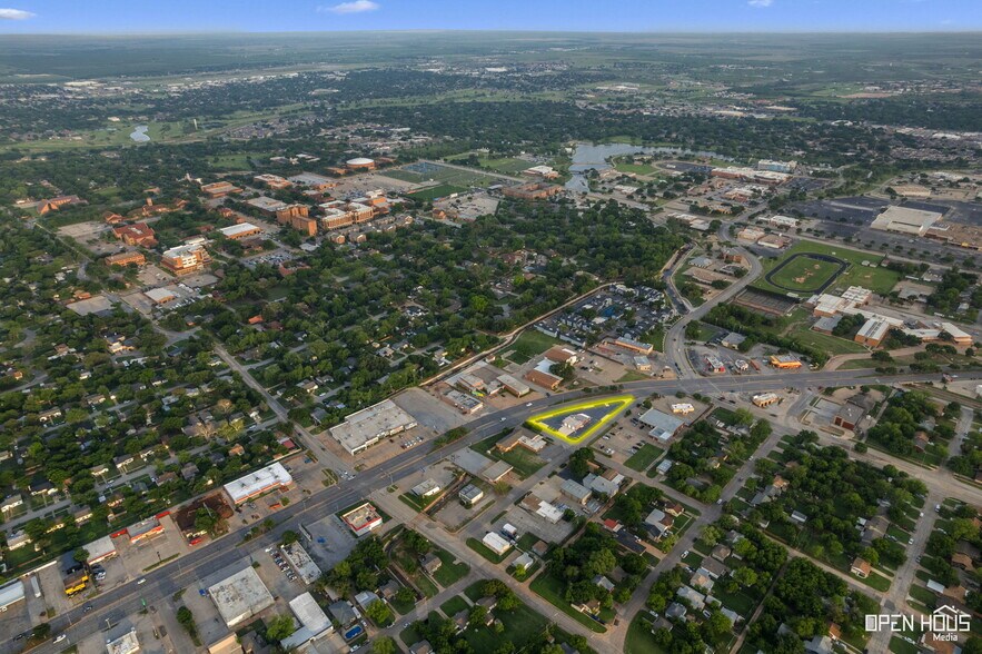 More Photos Of 3500 Kemp Blvd, Wichita Falls General Retail For Sale