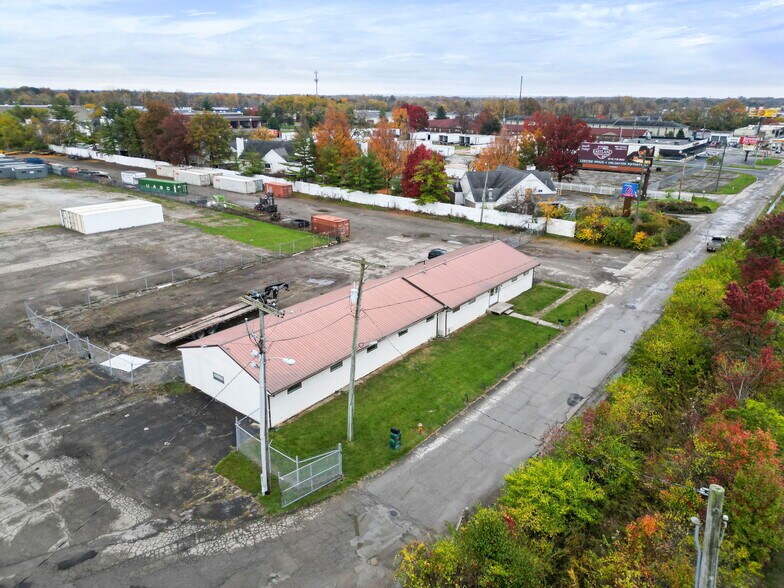 More Photos Of 2040 S Hamilton Rd, Columbus Distribution For Sale