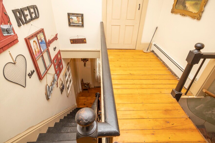 More Photos Of 121 Wood St, Middleborough Storefront Retail Residential For Sale