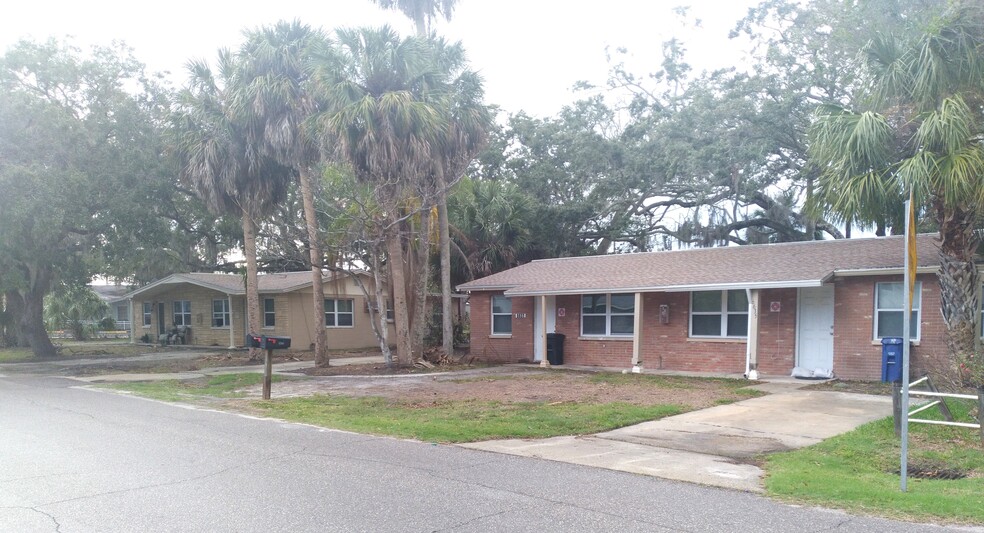 Primary Photo Of 6709 River Rd, New Port Richey Apartments For Sale