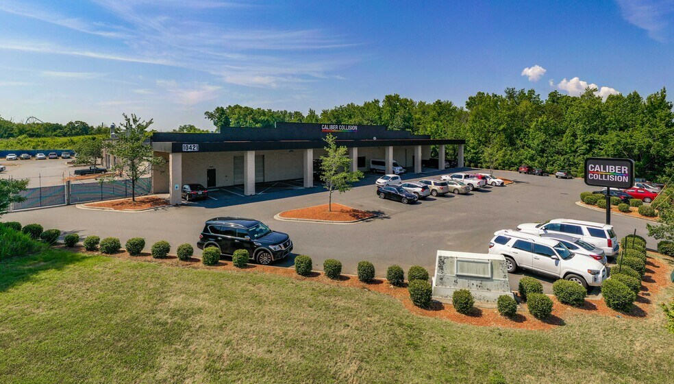 More Photos Of 10421 S Tryon St, Charlotte Auto Repair For Sale
