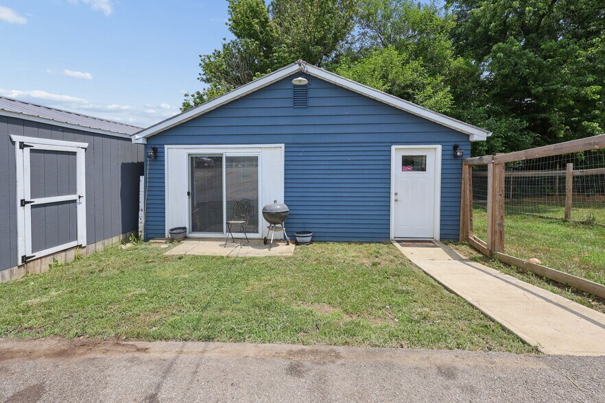 More Photos Of 1520 Island Rd, Circleville Multifamily For Sale