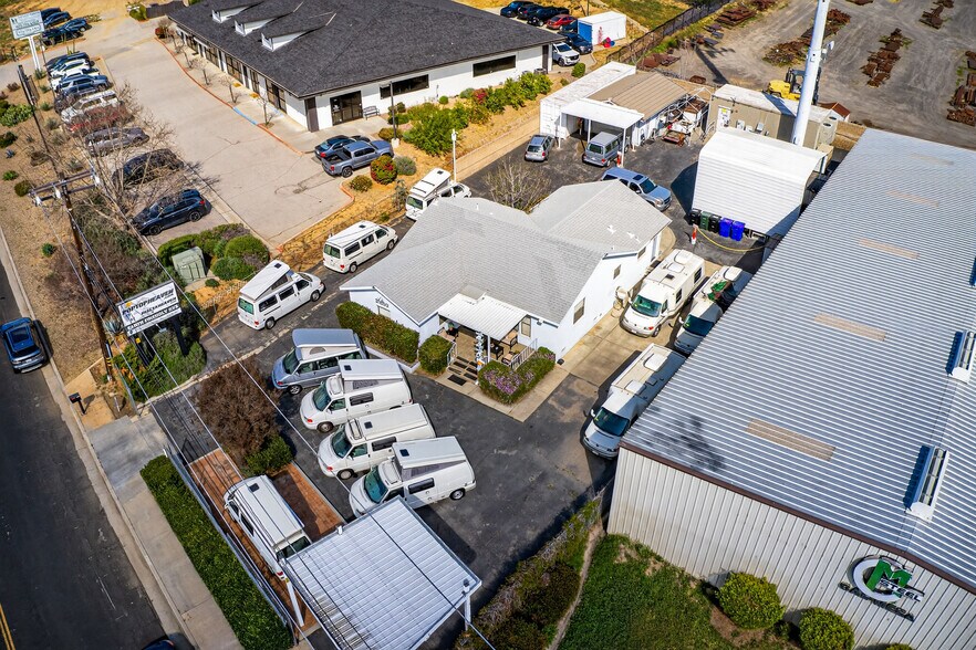 More Photos Of 31650 Dunlap Blvd, Yucaipa Office For Sale