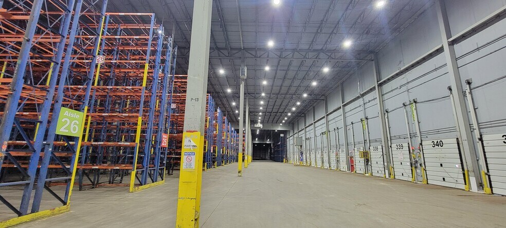 More Photos Of 1500 Corporate Blvd, Newburgh Warehouse For Lease