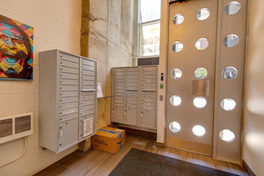 More Photos Of 116 W Hubbard St, Chicago Office For Lease