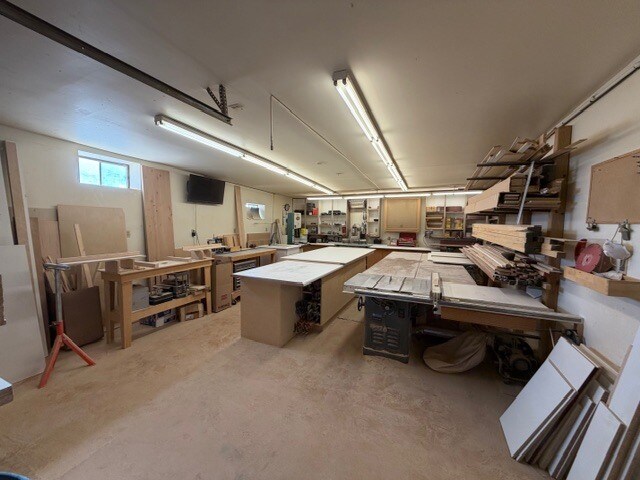 More Photos Of 770 Lemay Ferry Rd, Saint Louis Manufacturing For Sale