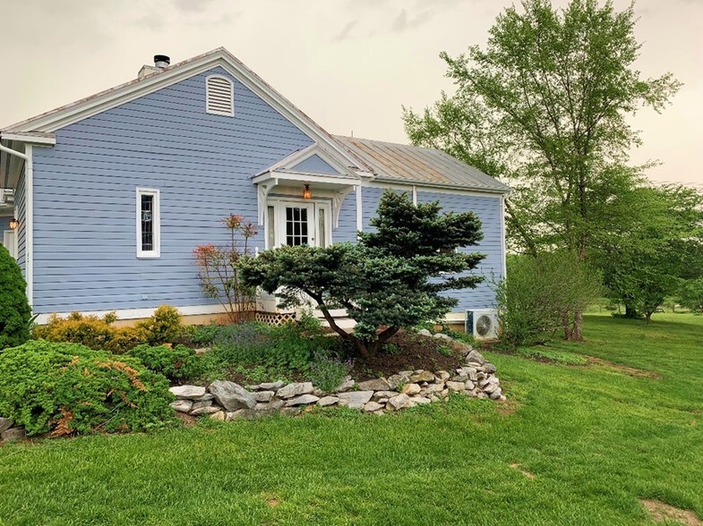 More Photos Of 13630 Lord Fairfax Hwy, Boyce Hospitality For Sale