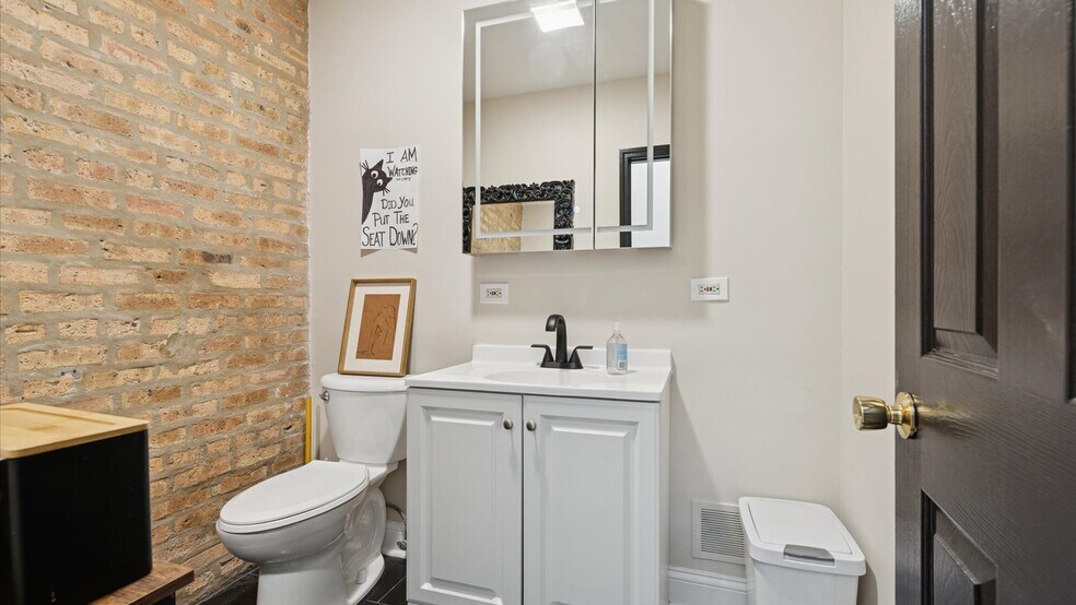 More Photos Of 3839-3843 N Western Ave, Chicago Multifamily For Sale