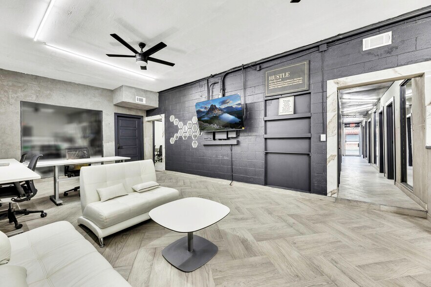 More Photos Of 1528 E Yandell Dr, El Paso Loft Creative Space For Sale